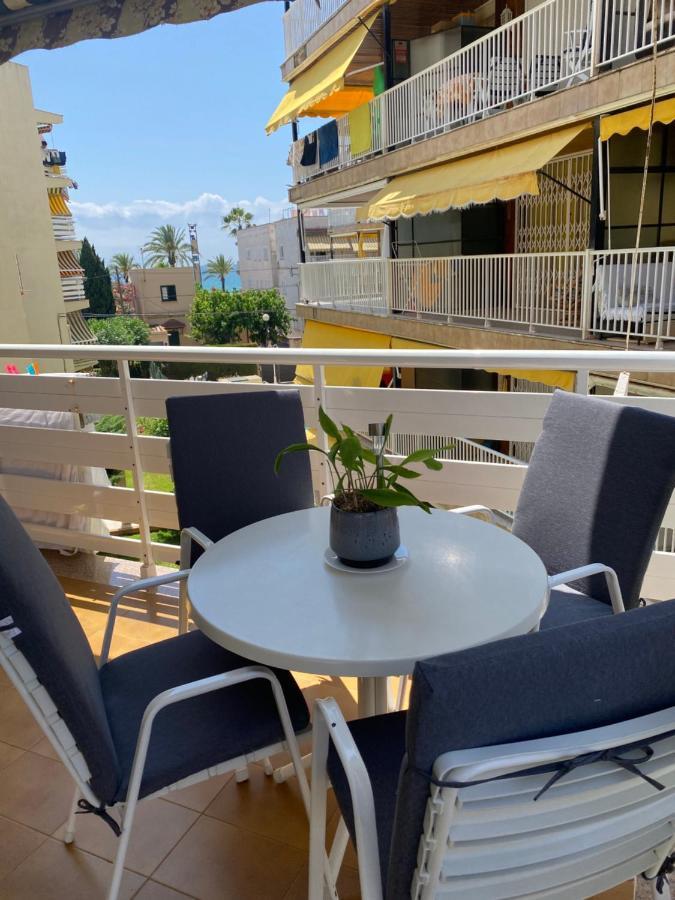 Playa A 50 Metros Solo Para Familias 萨洛 外观 照片